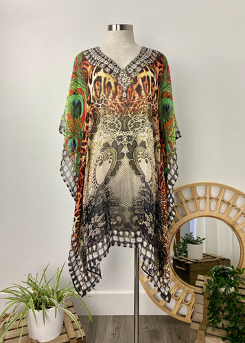 Brand:  Bilgola Circa: 2015 Style: short kaftan Lined: no Preloved: yes Colour: multi Fabric: 100% Poly Georgette Hand wash only Size M (Aus) Length 90cms