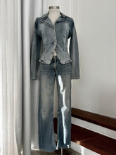 Load image into Gallery viewer, Vintage FCUK jeans
