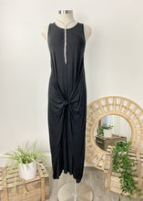 Load image into Gallery viewer, THE VINTAGE COLLECTION      Brand: Italian     Circa: 2018     Style: relaxed fit Midi Dress, tie at front or wear loose     Preloved: yes     Colour: black     Fabric: 100% Rayon     hand wash only     Size 10 (Eu)
