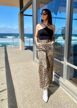 Load image into Gallery viewer,  Edira Pants by GDS are exceptionally flattering and effortlessly stylish, will take you from the office during the day to a wine bar at night.   A relaxed tailored look with a high waist and a wide tapered leg that are cropped at the ankle, these trouser drape beautifully to create a very slimming silhouette.   
