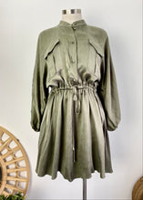Load image into Gallery viewer, Brand: Shona Joy Circa: 2019 Style: relaxed voluminous fit, with drawstring at waist, mandarin collar, buttoned to waist, balloon sleeves, finishing above the knee Preloved: yes Colour: Olive Fabric: 69% Cupro / 31% Viscose Size 10 (Aus)
