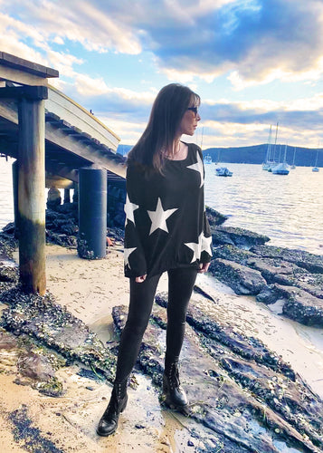 Scarlet Star Knit Top by Annili The Label is a must have weekend winter jumper.  Made from a super soft Rayon mix, this head turning knit will keep you both comfortable and warm.   The wider sleeves add a feminine elegance to this oversized jumper