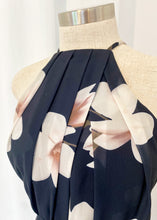 Load image into Gallery viewer, Dotti Magnolia Dress
