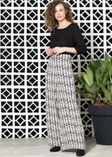 Load image into Gallery viewer, Kanzzi Pants - Cascais Off White
